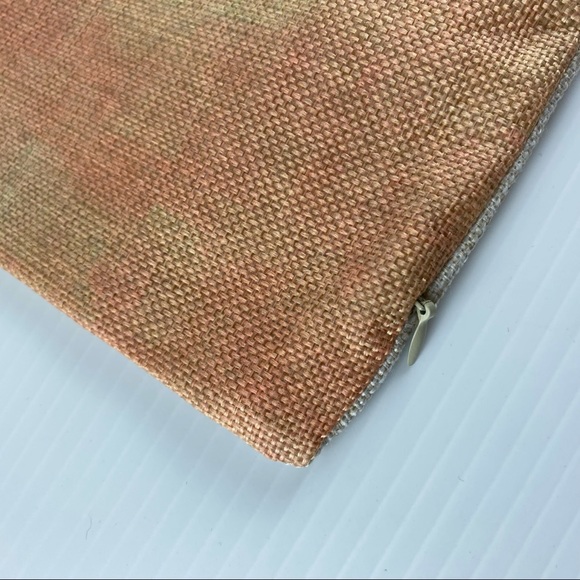 Beauty & The Beast: Belle 45x45cm Cushion Cover - Picture 3 of 4